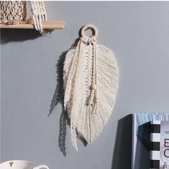 Boho Macrame and Lace Leaf Wall Hanging - Picture 4 of 6